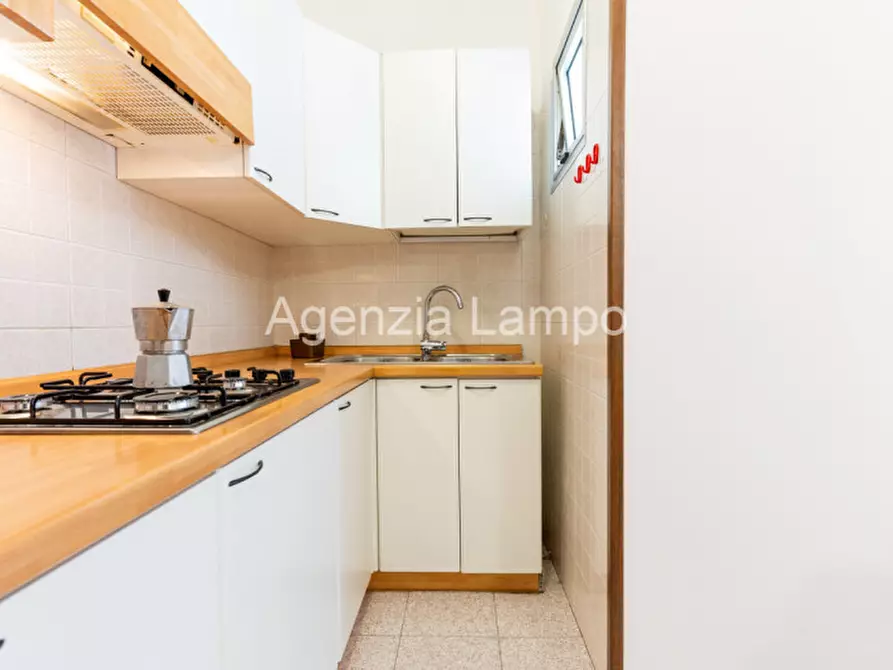 Immagine 6 di Appartamento in vendita  in Largo Tempini a Jesolo