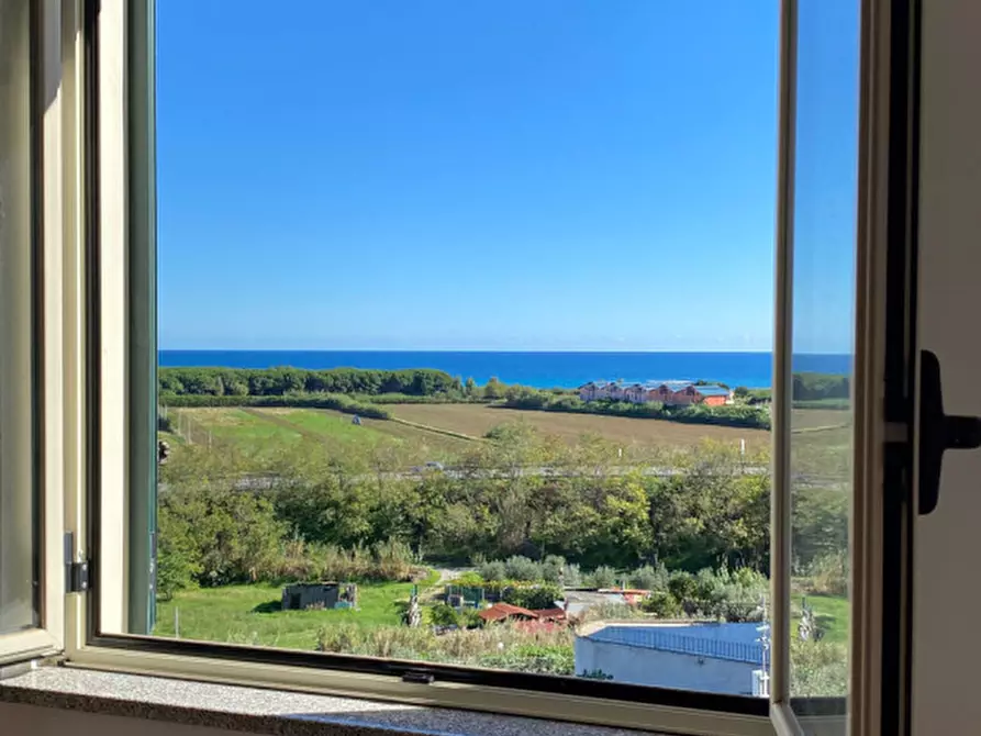 Immagine 1 di Villetta a schiera in vendita  in via drosi a Satriano