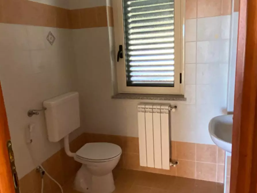 Immagine 12 di Villetta a schiera in vendita  in via drosi a Satriano