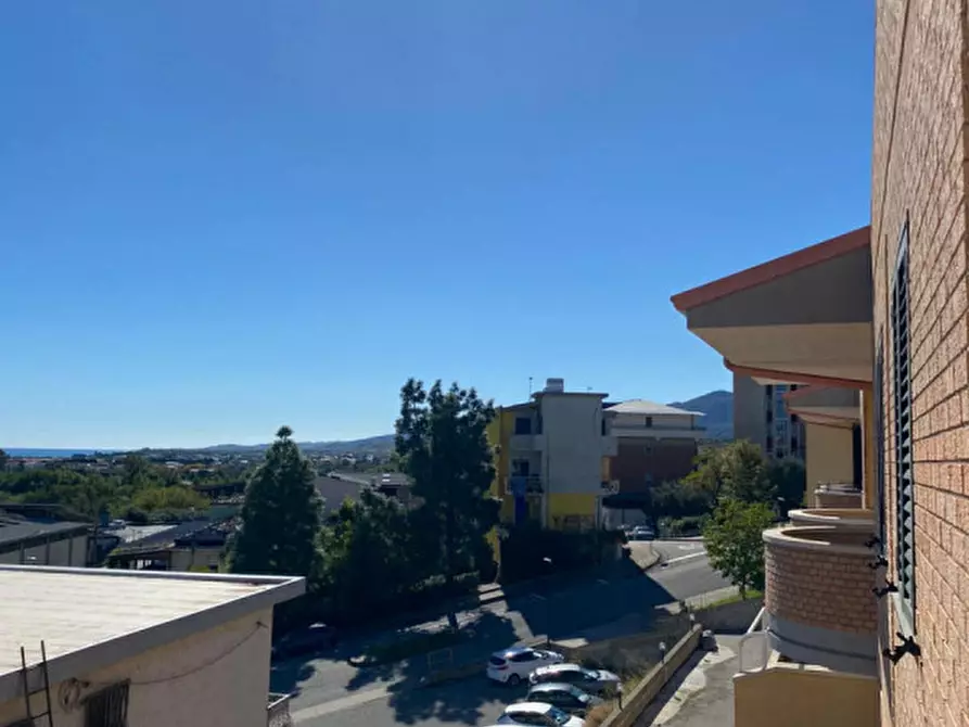 Immagine 15 di Villetta a schiera in vendita  in via drosi a Satriano