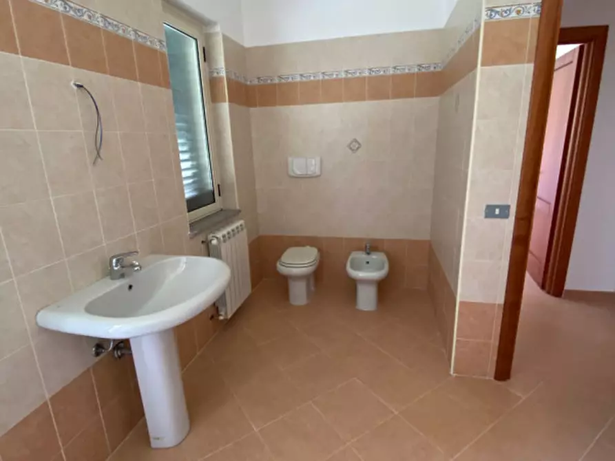 Immagine 17 di Villetta a schiera in vendita  in via drosi a Satriano