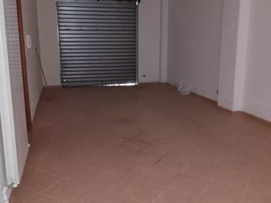 Immagine 25 di Villetta a schiera in vendita  in via drosi a Satriano