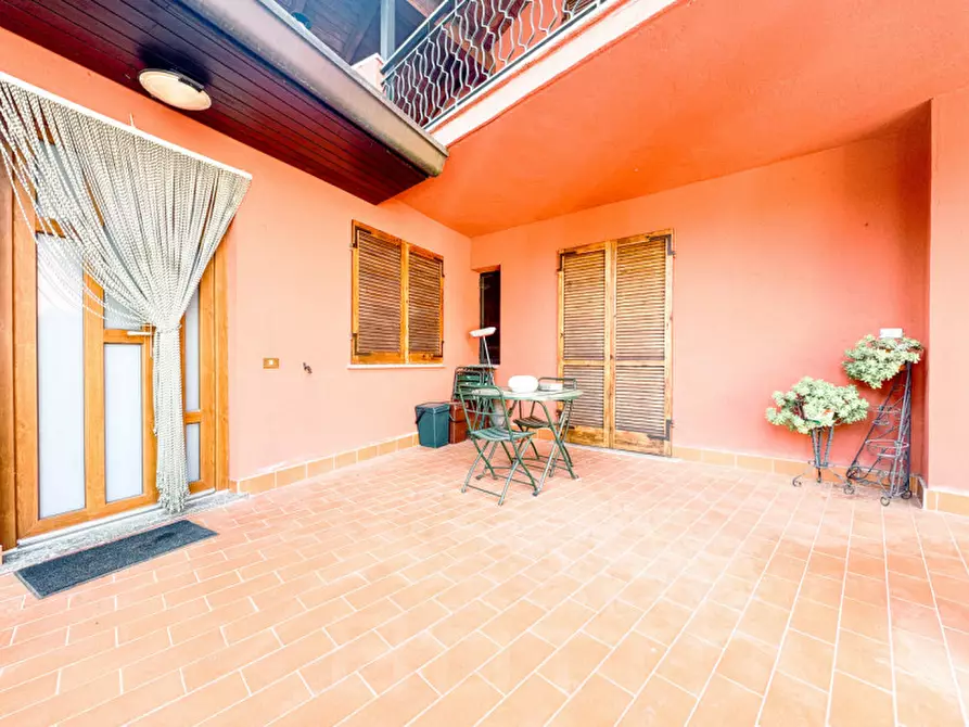 Immagine 2 di Villetta a schiera in vendita  in Via Risorgimento 2 a Gattico-Veruno