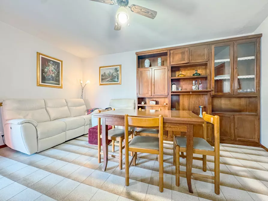 Immagine 4 di Villetta a schiera in vendita  in Via Risorgimento 2 a Gattico-Veruno