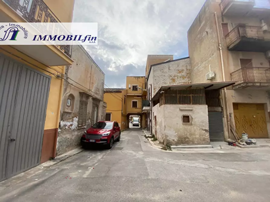 Immagine 5 di Palazzo in vendita  in VIA CHIASSO FAJA 22 a Villabate