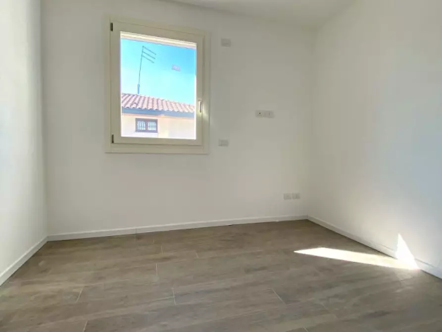 Immagine 8 di Appartamento in vendita  in Via Bartolomeo Montagna a Venezia