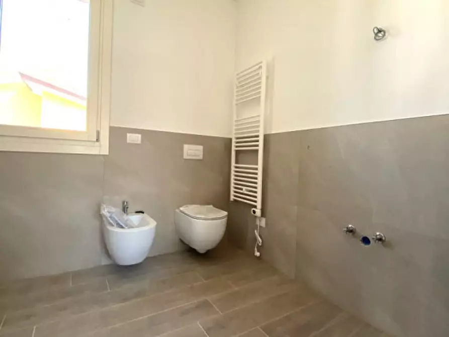 Immagine 10 di Appartamento in vendita  in Via Bartolomeo Montagna a Venezia