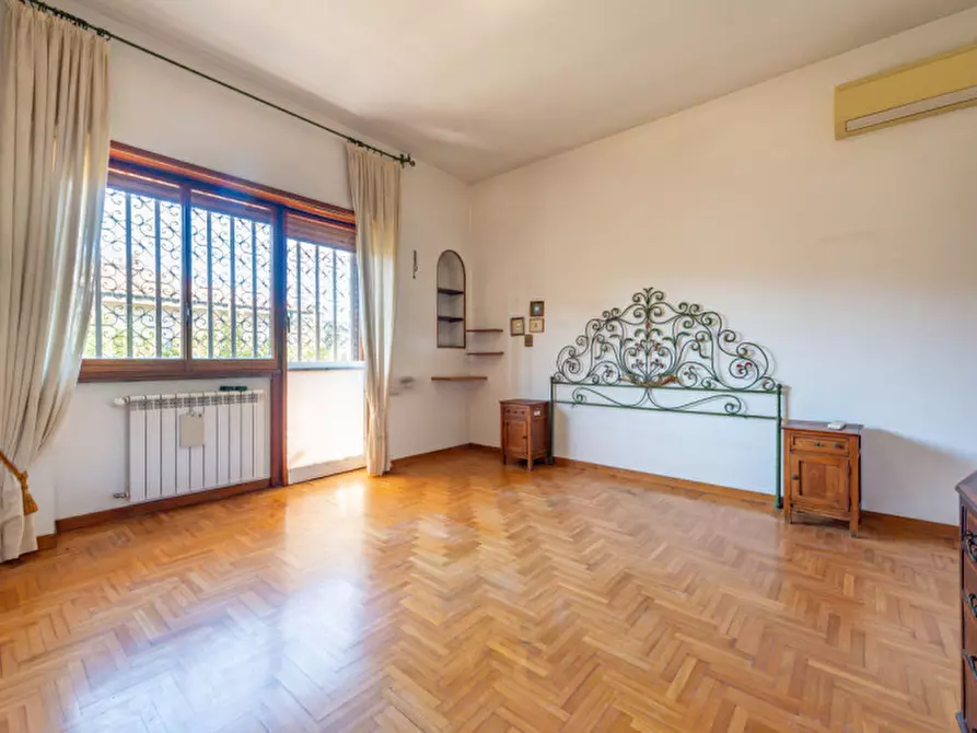 Immagine 8 di Appartamento in vendita  in Via Francesco Bartolomeo Rastrelli 109 a Roma