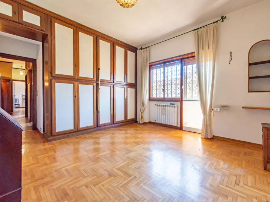 Immagine 10 di Appartamento in vendita  in Via Francesco Bartolomeo Rastrelli 109 a Roma