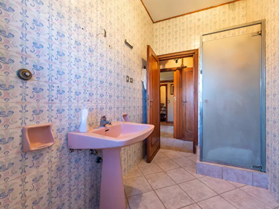 Immagine 17 di Appartamento in vendita  in Via Francesco Bartolomeo Rastrelli 109 a Roma