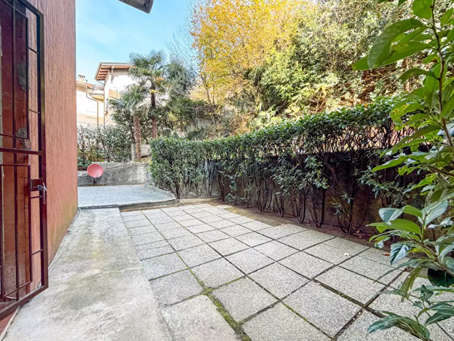 Immagine 12 di Appartamento in vendita  in Via privata Belvedere 5a a Omegna