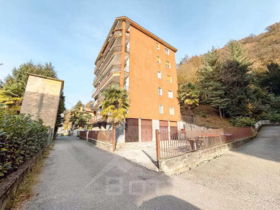 Immagine 29 di Appartamento in vendita  in Via privata Belvedere 5a a Omegna