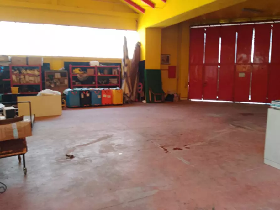 Immagine 2 di Capannone industriale in affitto  in Via Trieste 2 a Sedriano