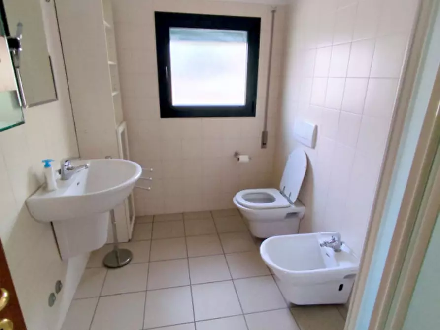 Immagine 17 di Appartamento in vendita  in Via Vicenza a Padova