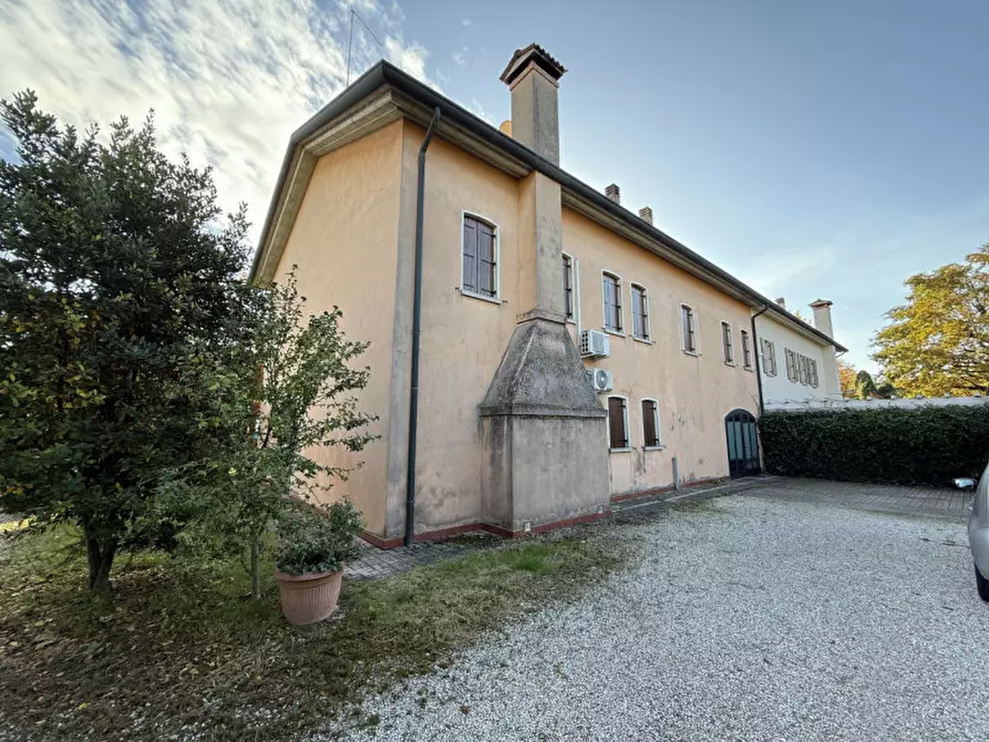 Immagine 1 di Casa bifamiliare in vendita  in Via Ronzinella 132 a Mogliano Veneto