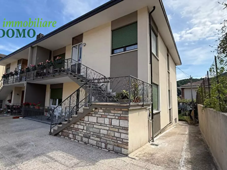 Immagine 1 di Appartamento in vendita  in Via A. Gioppi a Schio