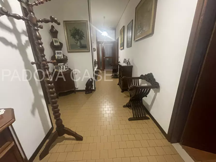 Immagine 15 di Appartamento in vendita  in via franzela a Padova