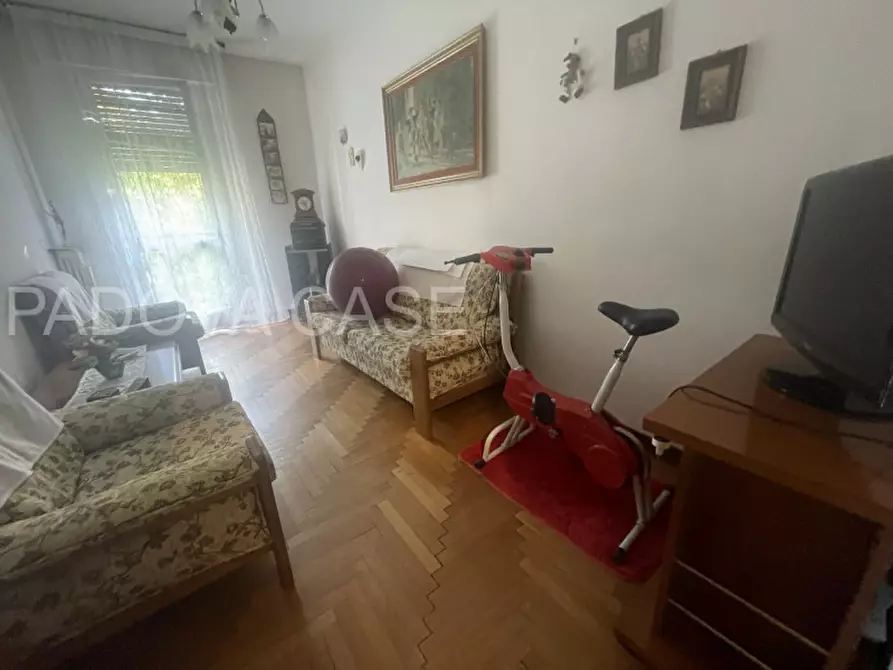 Immagine 16 di Appartamento in vendita  in via franzela a Padova