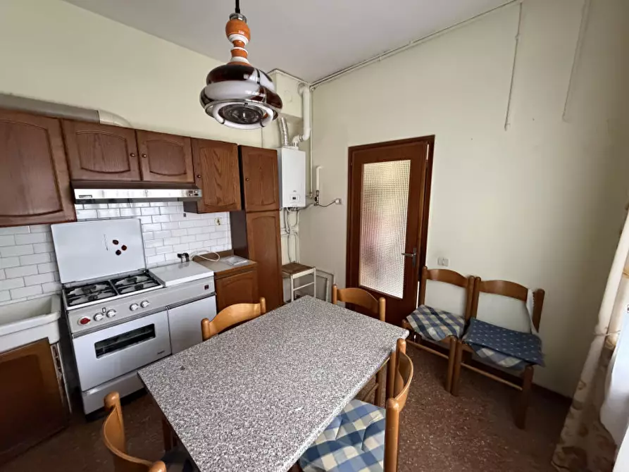 Immagine 10 di Appartamento in vendita  in Viale Giacomo Matteotti a Battaglia Terme