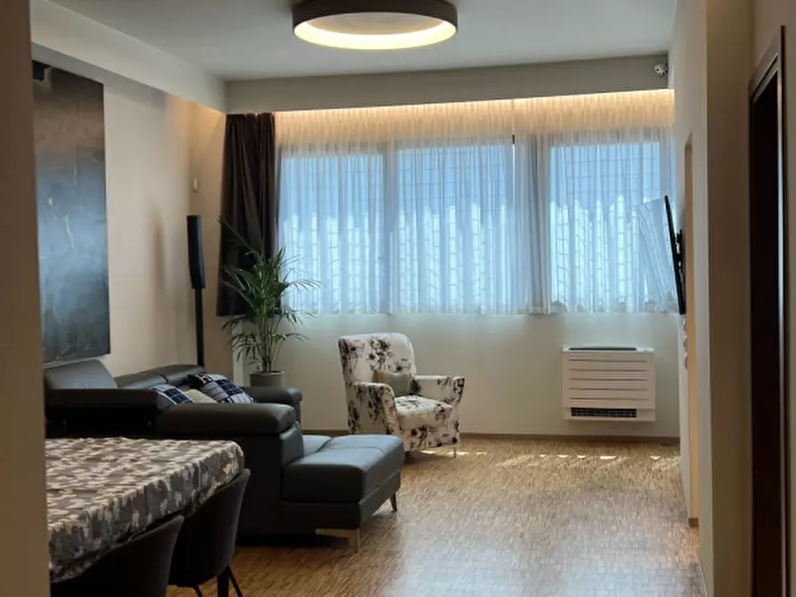 Immagine 8 di Appartamento in vendita  in Strada Padana verso Verona, 293 a Vicenza