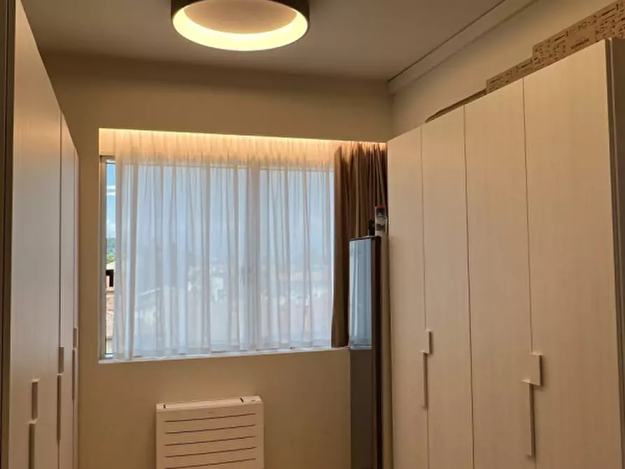 Immagine 16 di Appartamento in vendita  in Strada Padana verso Verona, 293 a Vicenza