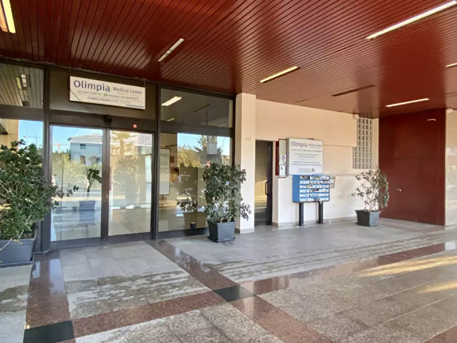 Immagine 17 di Appartamento in vendita  in Strada Padana verso Verona, 293 a Vicenza
