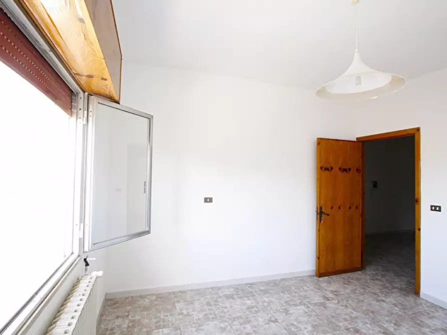 Immagine 5 di Appartamento in vendita  in Via Fabio Filzi a Matino