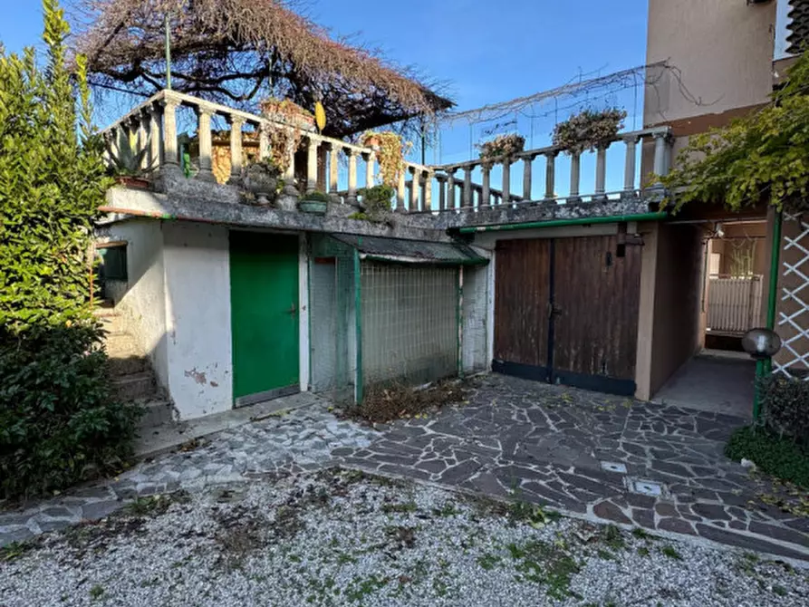 Immagine 18 di Villetta a schiera in vendita  in Via Giuseppe Verdi 7 a Bagnaria Arsa