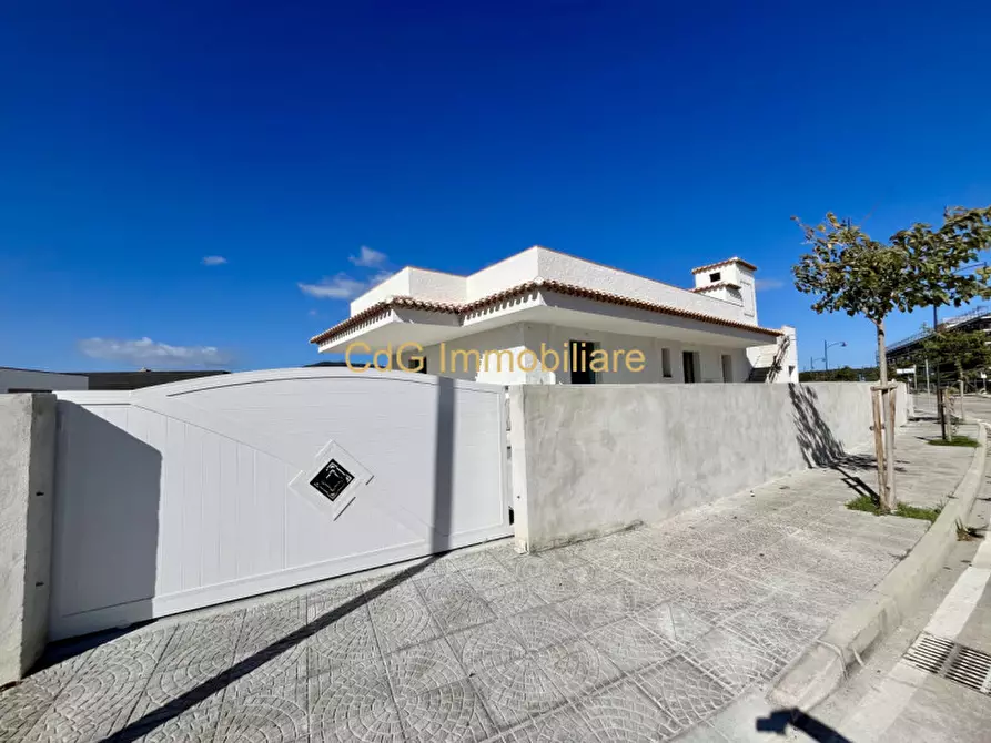 Immagine 4 di Villa in vendita  in Via Mosca 8 a Olbia