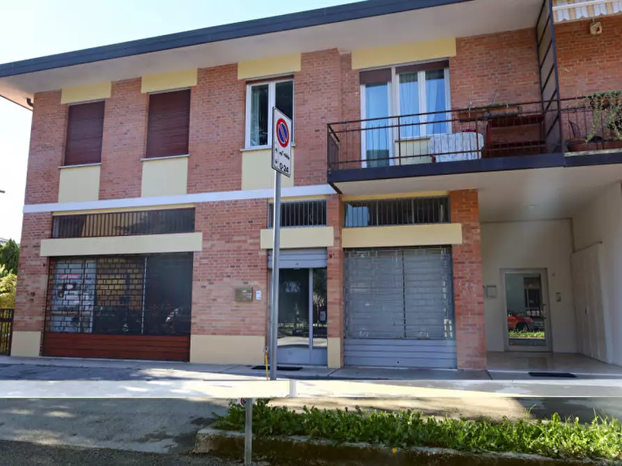 Immagine 13 di Ufficio in vendita  in Via Montebello della Battaglia 9/A a Vicenza