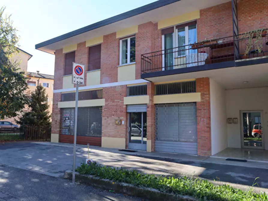 Immagine 14 di Ufficio in vendita  in Via Montebello della Battaglia 9/A a Vicenza