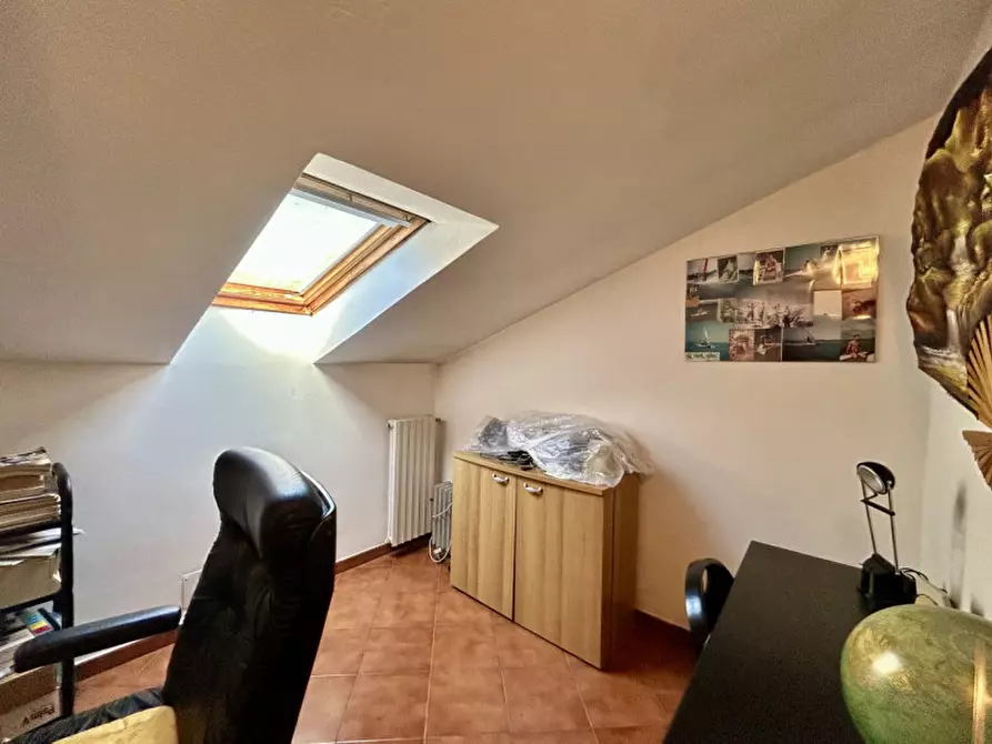 Immagine 15 di Casa indipendente in vendita  in VIA PROVE a Verona