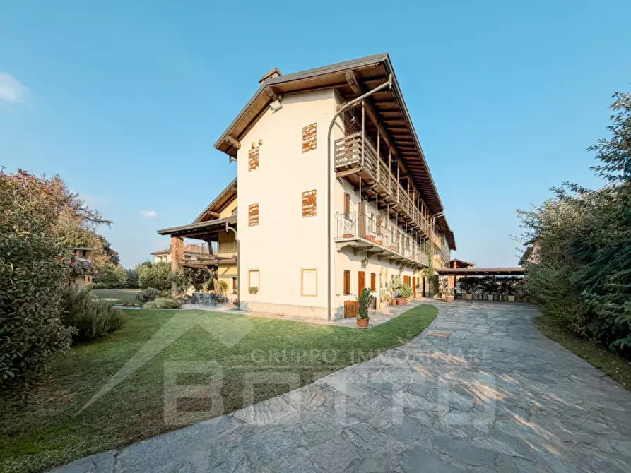 Immagine 12 di Casa indipendente in vendita  in Via Strera n 173 a Oleggio