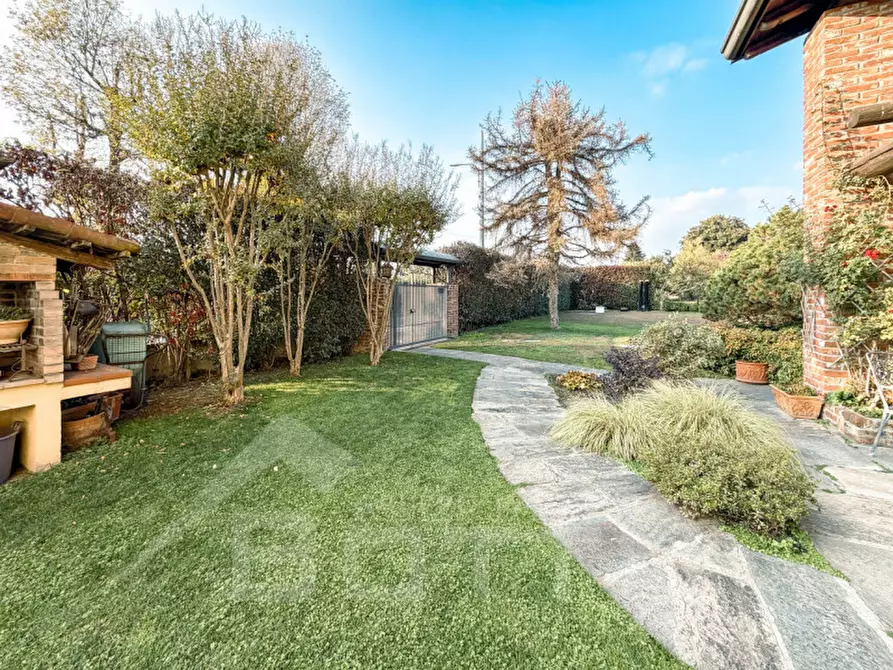 Immagine 23 di Casa indipendente in vendita  in Via Strera n 173 a Oleggio