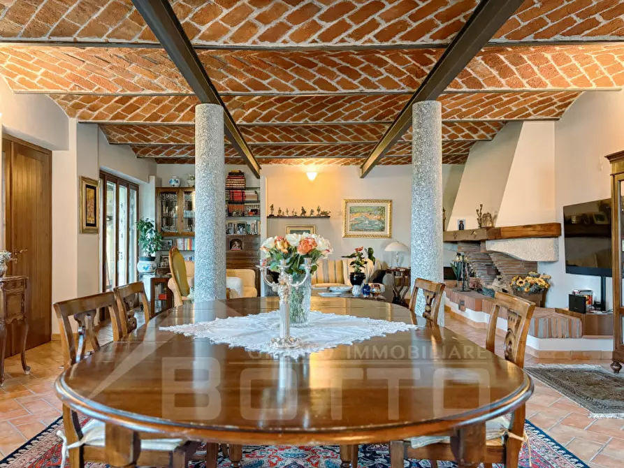 Immagine 36 di Casa indipendente in vendita  in Via Strera n 173 a Oleggio