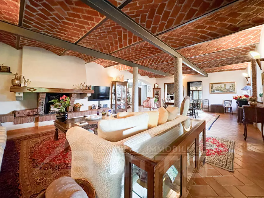 Immagine 37 di Casa indipendente in vendita  in Via Strera n 173 a Oleggio