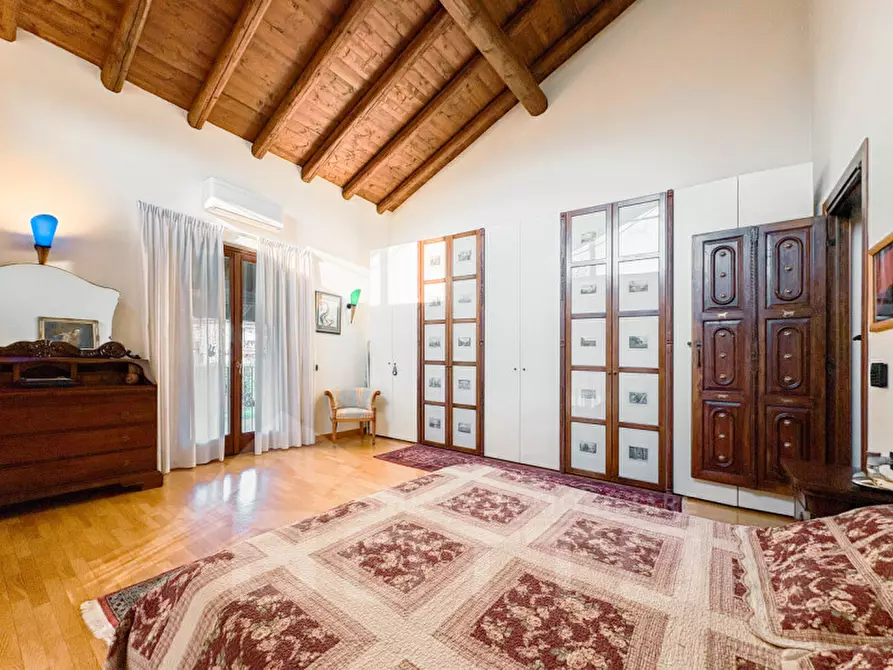 Immagine 60 di Casa indipendente in vendita  in Via Strera n 173 a Oleggio