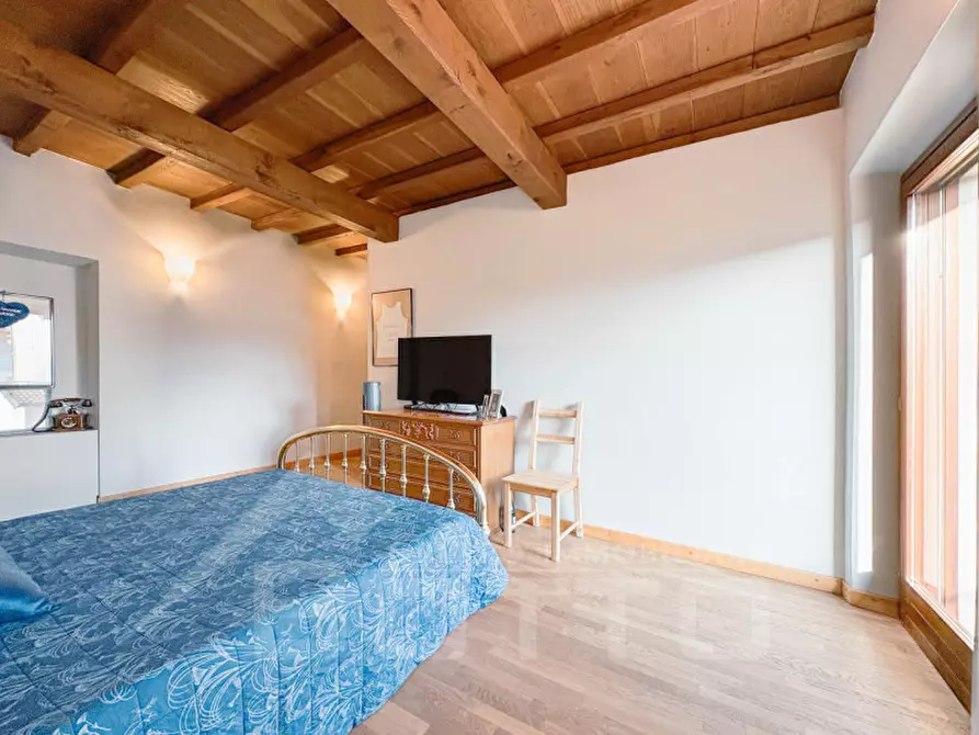 Immagine 68 di Casa indipendente in vendita  in Via Strera n 173 a Oleggio