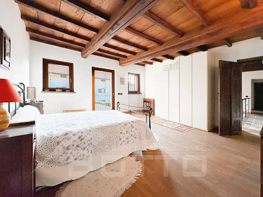 Immagine 79 di Casa indipendente in vendita  in Via Strera n 173 a Oleggio