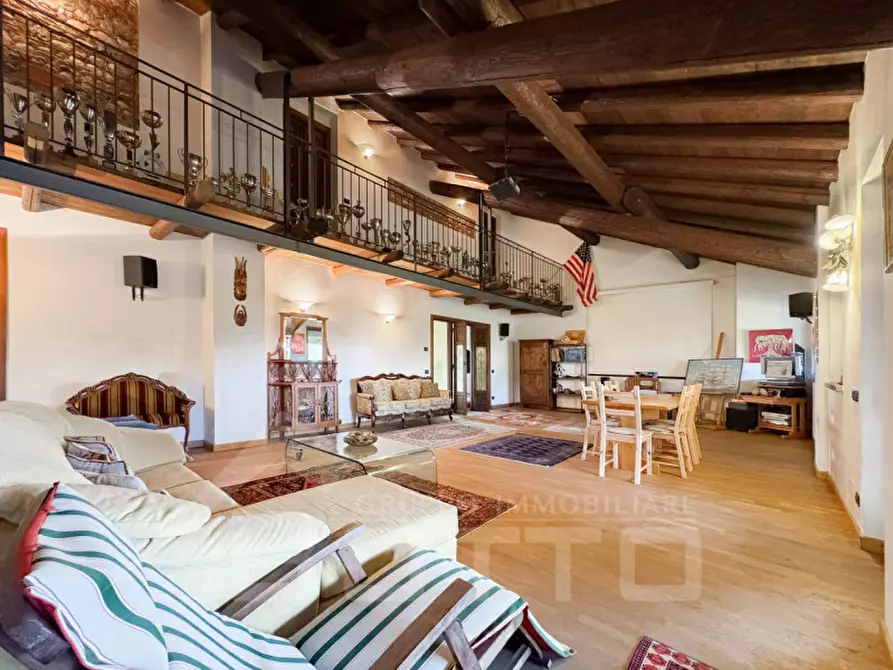 Immagine 84 di Casa indipendente in vendita  in Via Strera n 173 a Oleggio