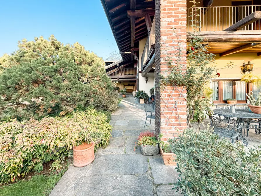 Immagine 102 di Casa indipendente in vendita  in Via Strera n 173 a Oleggio