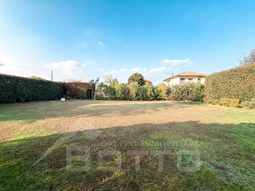 Immagine 104 di Casa indipendente in vendita  in Via Strera n 173 a Oleggio