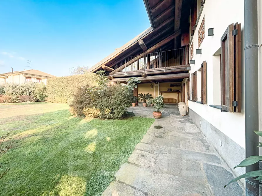 Immagine 105 di Casa indipendente in vendita  in Via Strera n 173 a Oleggio