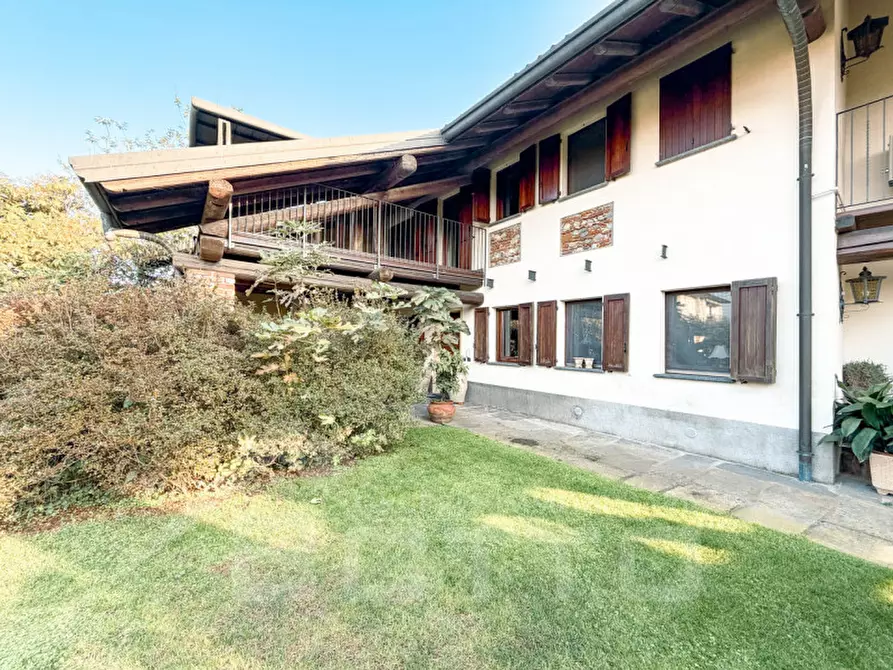 Immagine 107 di Casa indipendente in vendita  in Via Strera n 173 a Oleggio