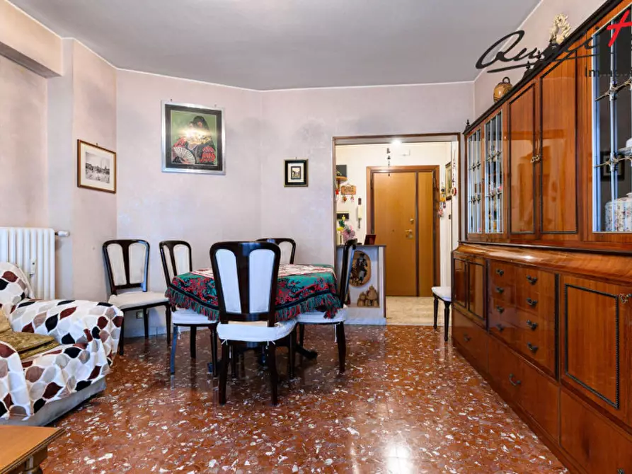 Immagine 3 di Appartamento in vendita  in Via Ugo Pesci a Roma