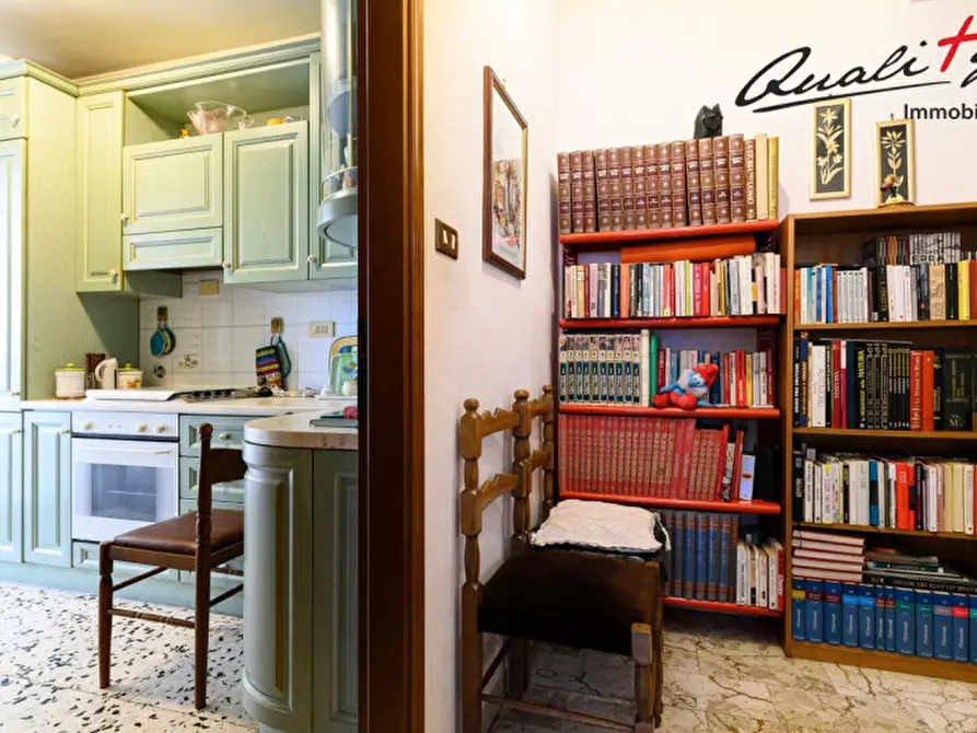 Immagine 11 di Appartamento in vendita  in Via Ugo Pesci a Roma