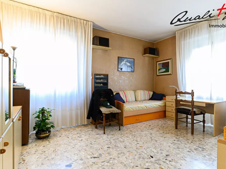 Immagine 20 di Appartamento in vendita  in Via Ugo Pesci a Roma