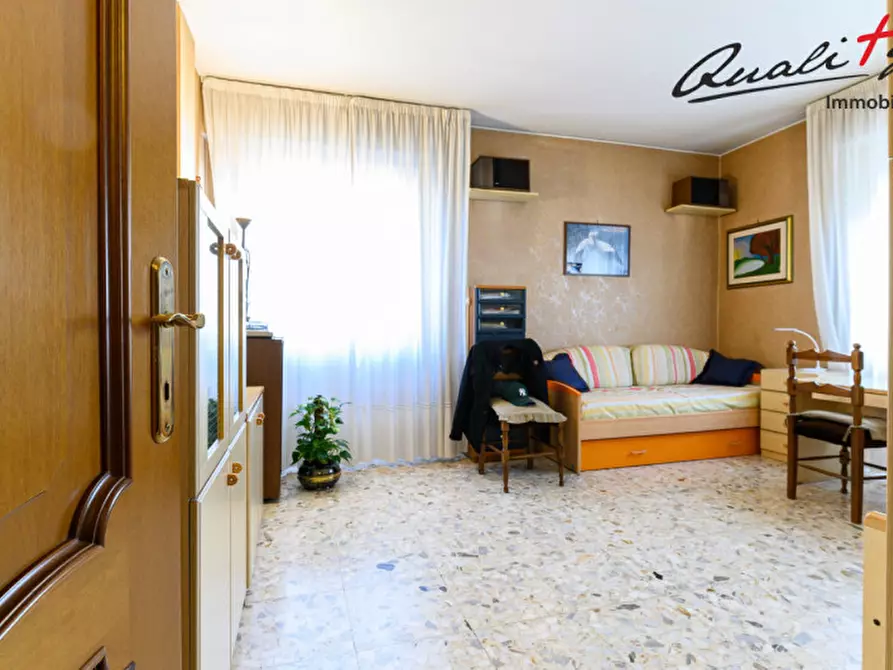 Immagine 21 di Appartamento in vendita  in Via Ugo Pesci a Roma