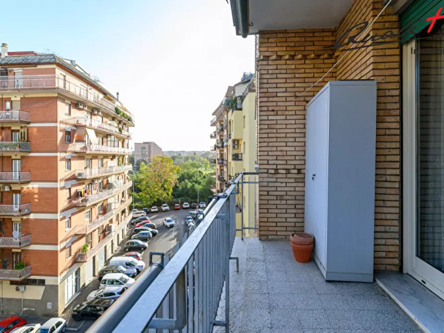 Immagine 33 di Appartamento in vendita  in Via Ugo Pesci a Roma