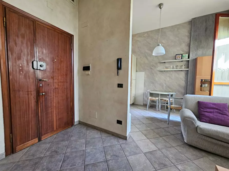 Immagine 13 di Appartamento in affitto  in VIA VENOSTA a Firenze